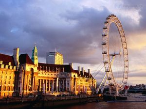 Сфотографировать вид  с пика London Eye