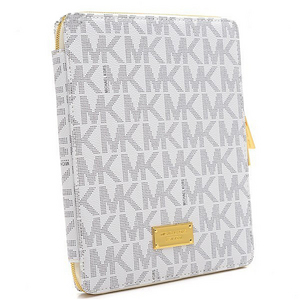 Michael Kors Jet Set Logo Large Vanilla iPad Case Bags