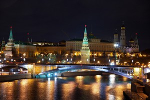 Ночная прогулка по городу