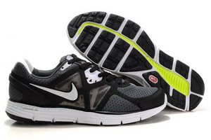 Mens Nike LunarGlide+ 3 BlackWhite Shoes