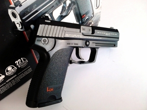 Пневматический пистолет Umarex Heckler and Koch USP