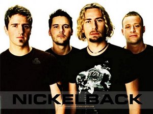 Побывать на концерте Nickelback*_*