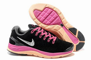 Nike LunarGlide+ 4 Premium Running Shoe Black Fireberry Pearl Pink Womens