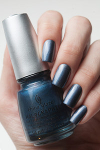 China Glaze — коллекция HoloGlam "Strap On Your Moonboots"