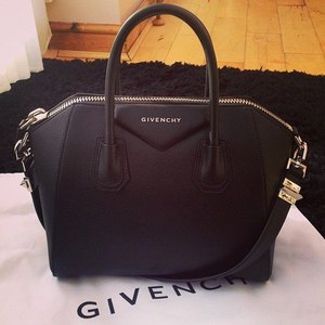 Сумка Givenchy