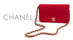 Красная сумочка Chanel