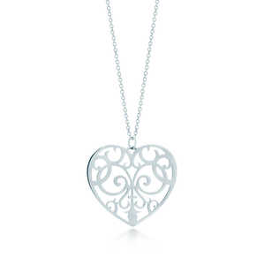 TIFFANY ENCHANT® Heart Pendant