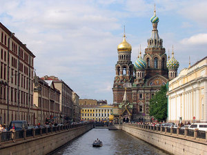 Съездить в Санкт-Петербург