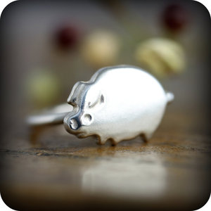 Piggy ring - sterling silver ring