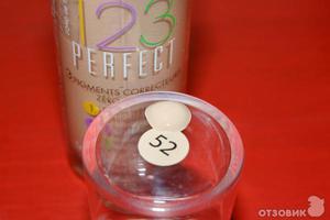 Тональная основа Bourjois 123 Perfect