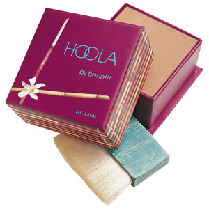 BENEFIT БРОНЗИРУЮЩАЯ ПУДРА HOOLA