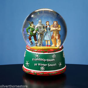 Wizard of Oz Friendship Glows Water Globe