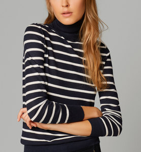 STRIPED SWEATER