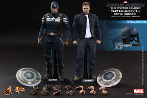 Hot Toys (The Winter Soldier: Captain America & Steve Rogers)