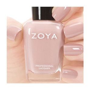 Zoya - Rue