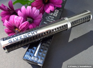 Тушь для ресниц Givenchy Noir Сouture Mascara Volume