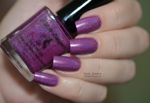 F.U.N Lacquer Rapunzel