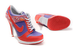 Dunk SB Female Heels Low New Colorways Red & Purple