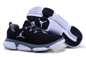 Women's Jordan RCVR Black/White Shoes