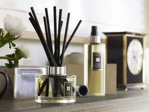 Ароматические свечи, диффузоры, саше, аромалампы Jo Malone, обволакивающие тонким ароматом любое пространство