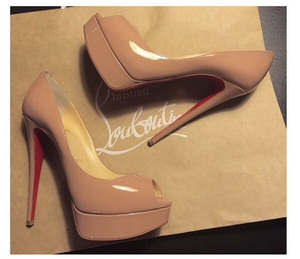 Туфли Christian Louboutin