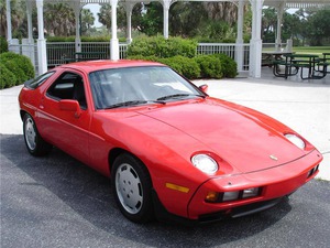 Прокатиться на Porsche 928