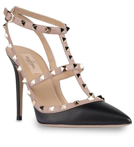 Valentino Rockstud