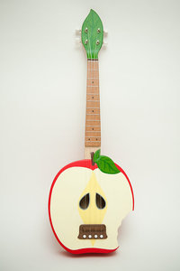 Bitten Apple ukulele (applelele)