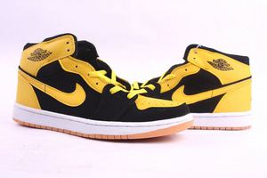 Nike Air Jordan 1 Retro Yellow/Black Men's