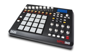 Akai Mpd 32