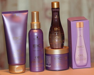 Schwarzkopf Professional. Bonacure Oil Miracle Barbarry Fig & Keratin.Новая коллекция с экстрактом берберийской фиги и кератином.