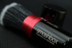 Smashbox Telephoto 3-in-1 Face Brush