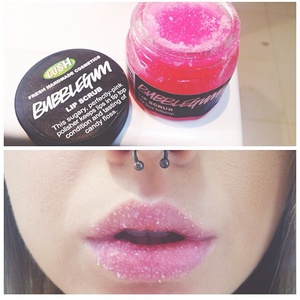 Скраб для губ от lush