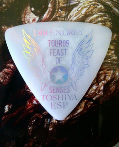 Toshiya pick (ALL VISIBLE THINGS TOUR 2009)