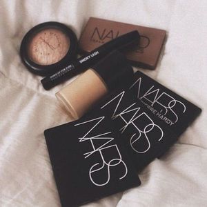 nars laguna