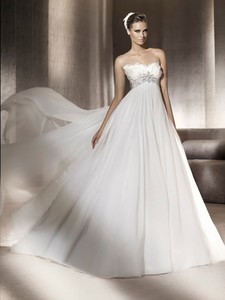 fashion wedding dress in Fairyin.nl