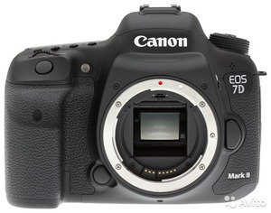 Canon EOS 7D Mark II Body