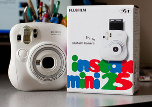 FujiFilm 25 Instax Mini