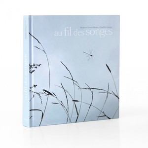 Книга "Au fil des songes"