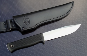 fallkniven S1 c пластиковыми ножнами