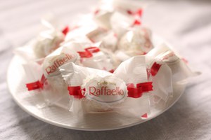 Замороженного  raffaello