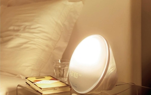 Световой будильник Philips Wake-up Light HF3520