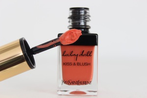 Жидкая помада YSL Baby Doll Kiss Blush