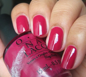 OPI Miami Beet