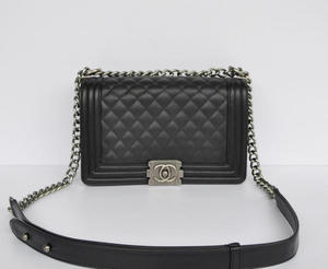 сумка Chanel Le Boy Flap Shoulder Bag