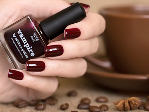 Picture polish Vampire