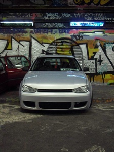 WVGOLF 4 R32