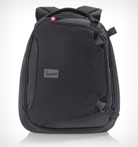 Crumpler The Dry Red No.5