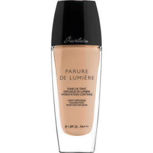 Guerlain Lingerie de Peau Light-diffusing foundation spf 25