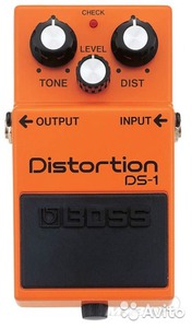 Педаль Boss DS-1